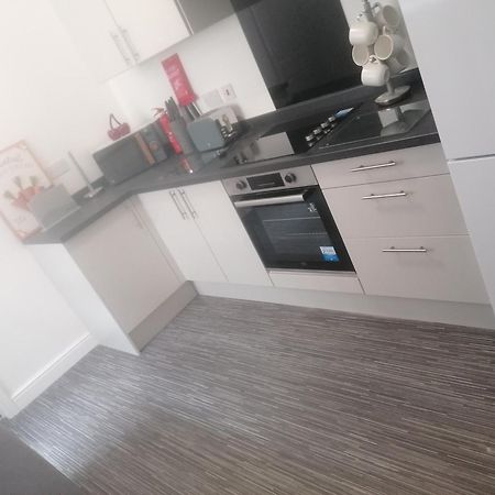 Rossy Home Of Relaxations Stoke-on-Trent Bagian luar foto