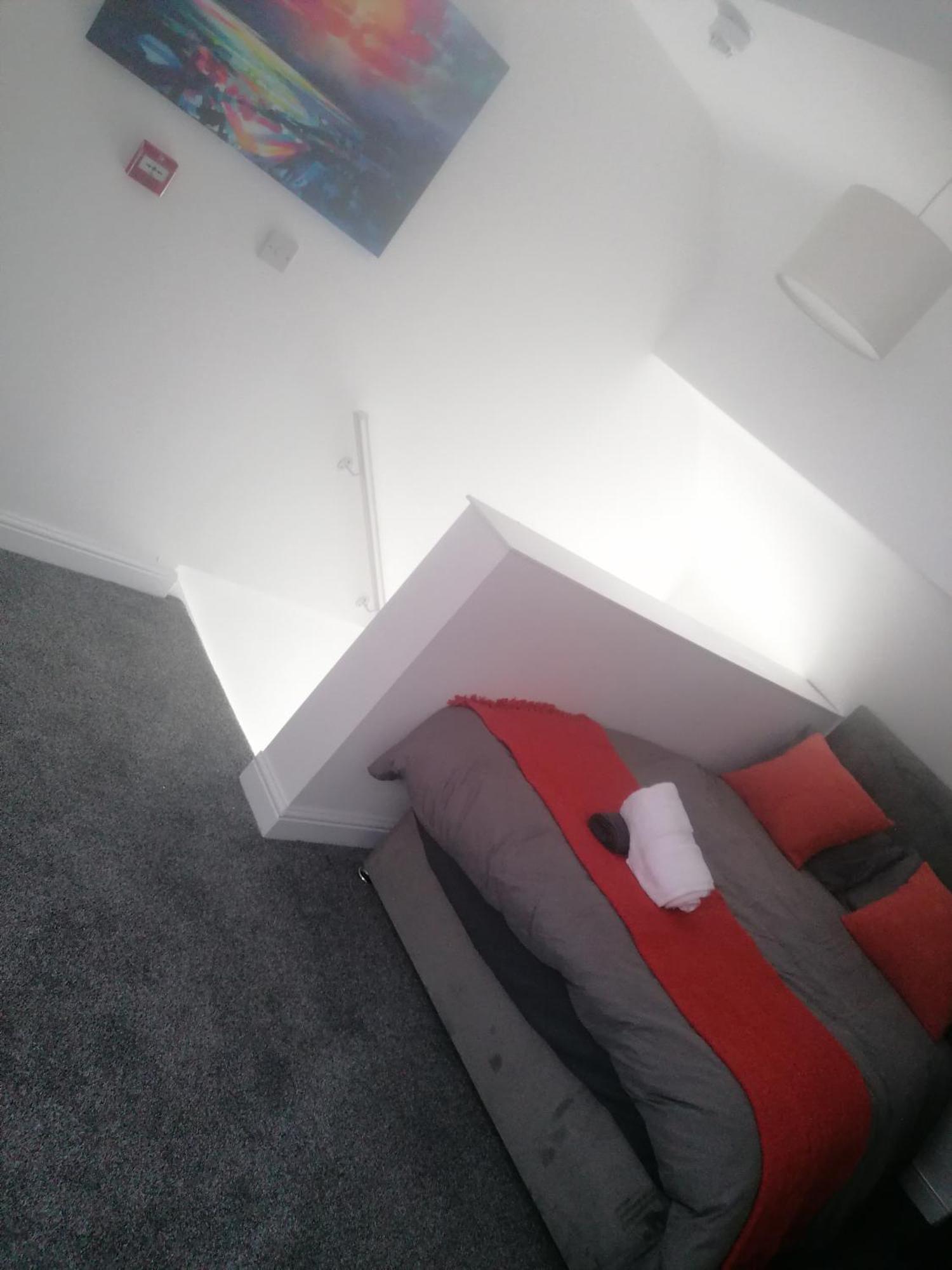 Rossy Home Of Relaxations Stoke-on-Trent Bagian luar foto